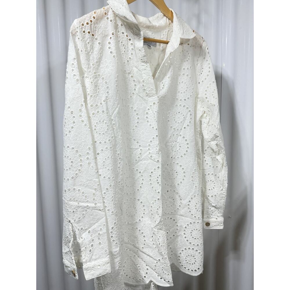 Cartolina Nantucket Joy Coverup Top Sz M White Eyelet Scalloped Hem Embroidery - Picture 10 of 12